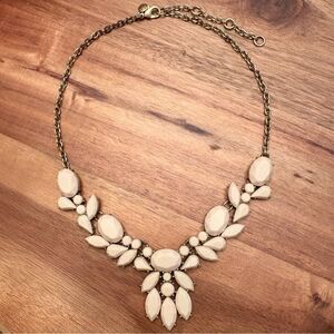 J.Crew | Resin Statement Necklace | Cream/Gold | 20”
Adjustable